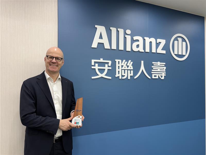 安聯人壽首度榮獲「大中華區女性最佳職場™」殊榮。圖為安聯人壽總經理羅偉睿(Joos Louwerier)